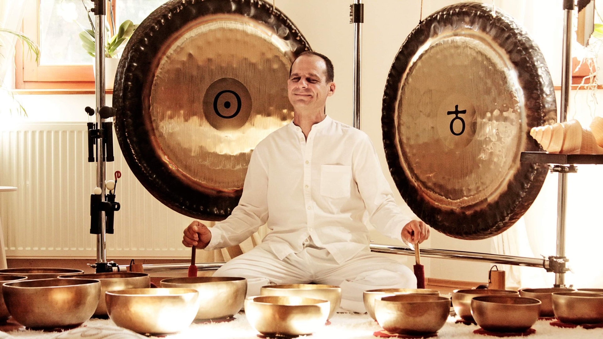 Laczai Zoltán hangtál terapeuta_1920.jpg